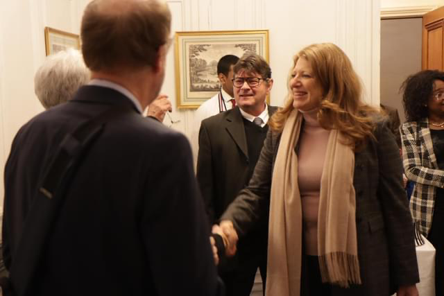 Senat 1